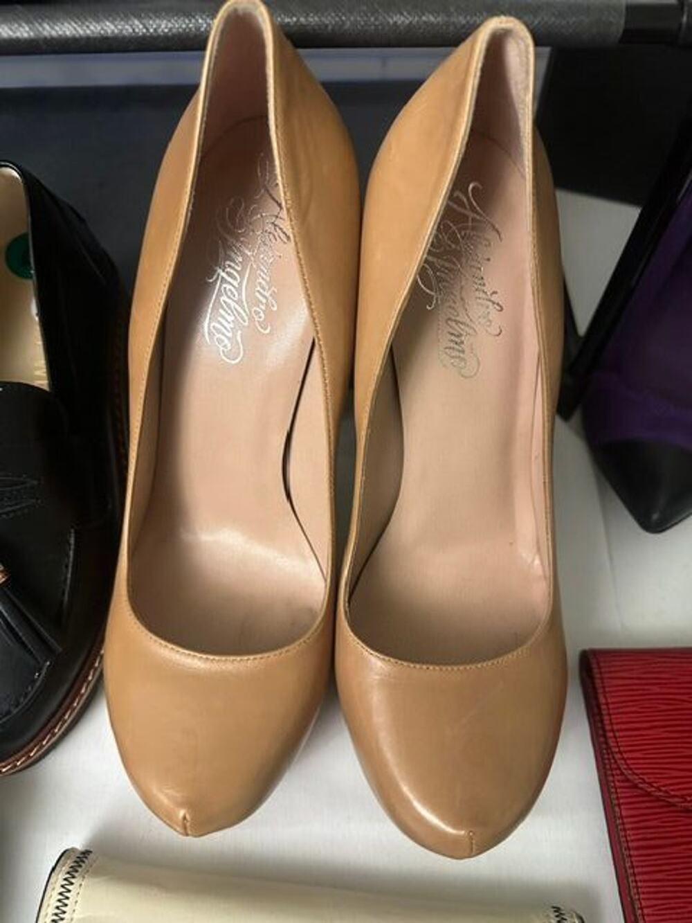 Alejandro Ingelmo Nude Camel Tan Platform Leather Heels EUC Size 8.5 -9